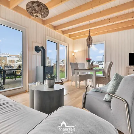 Kleine Perle Beachhouse-charme In Strandnah, Mit Kamin & Badewanne Olpenitz