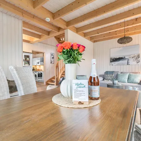 度假居 Kleine Perle Beachhouse-charme In Strandnah, Mit Kamin & Badewanne *