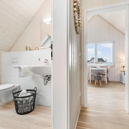 Kleine Perle Beachhouse-charme In Strandnah, Mit Kamin & Badewanne 度假居 奥尔本尼兹